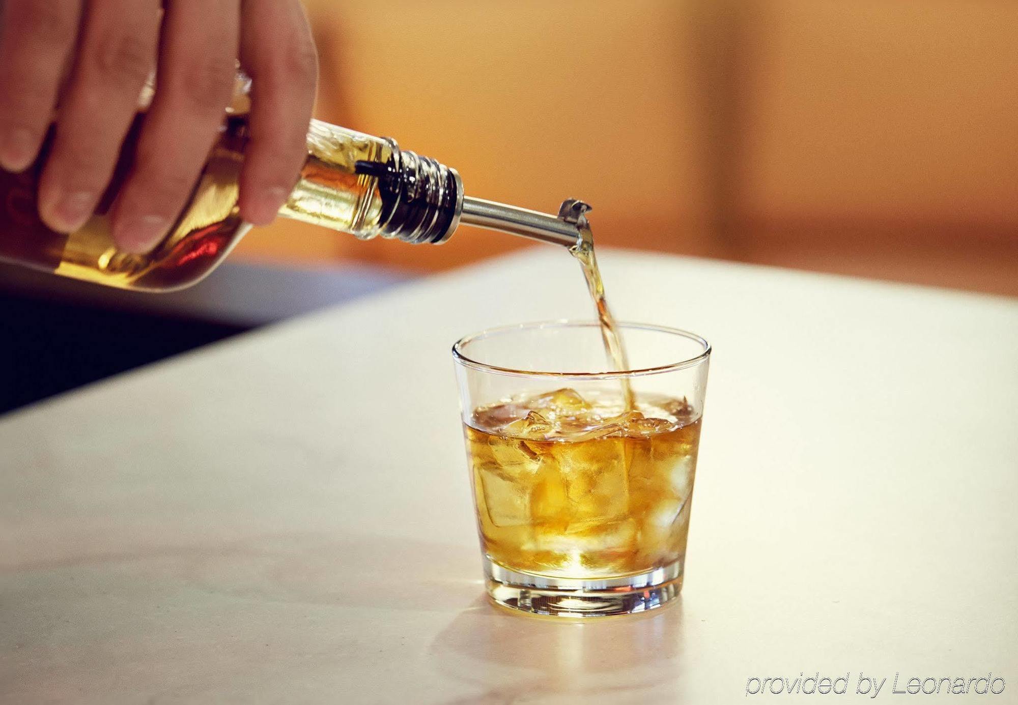 达拉斯lbj乔西万怡酒店 外观 照片